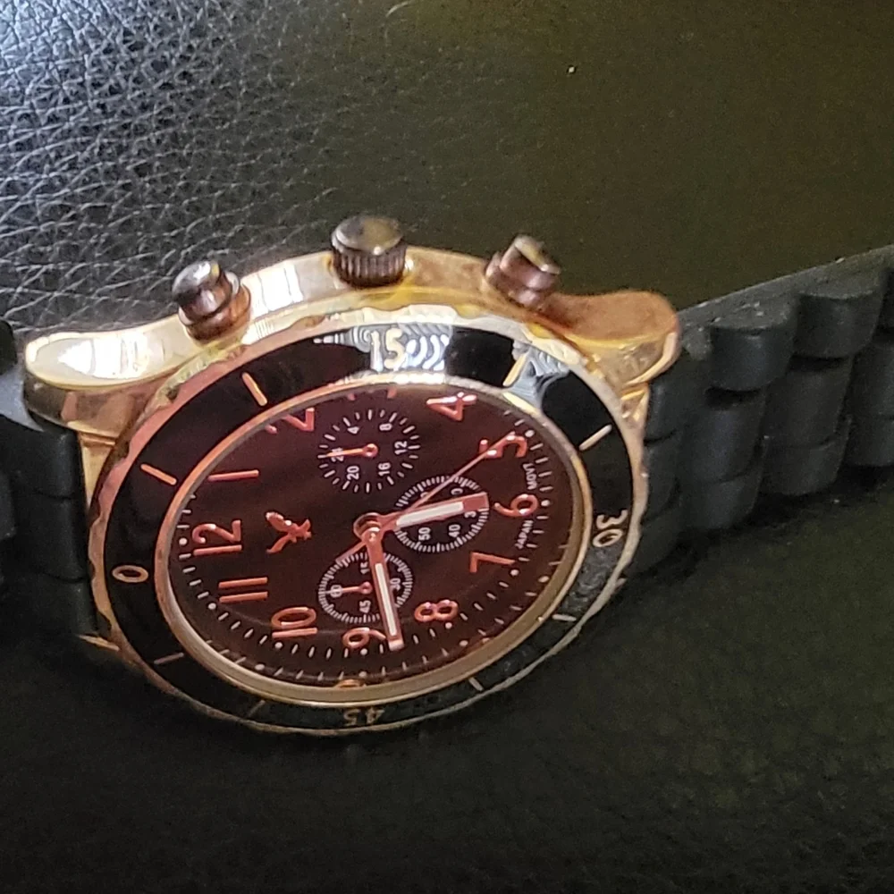 Watch - Picture 4 of 7